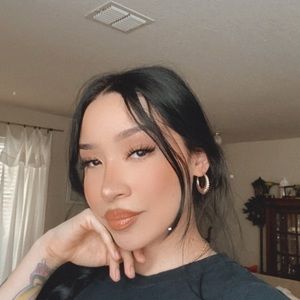 Meet your Posher, Savannah